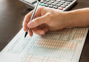 【確定申告の目安】副業でどれだけ稼いだら確定申告する必要があるのか？